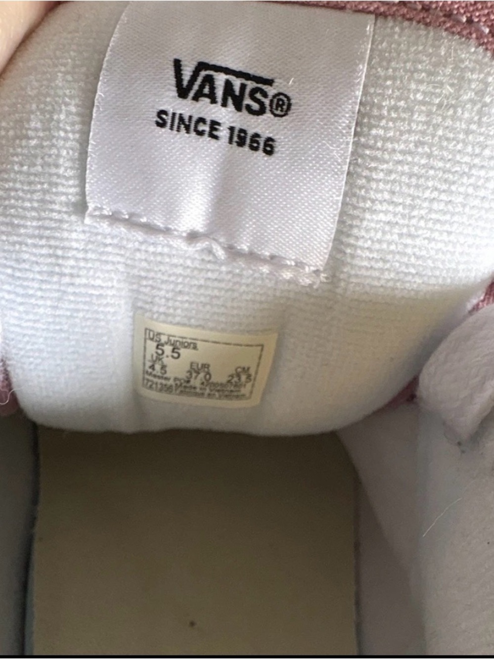 Vans Pink Low-Top Sneakers with White Laces - Picture 2 of 2